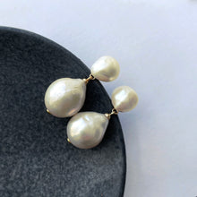 Load image into Gallery viewer, Double Baroque Pearl Earring
